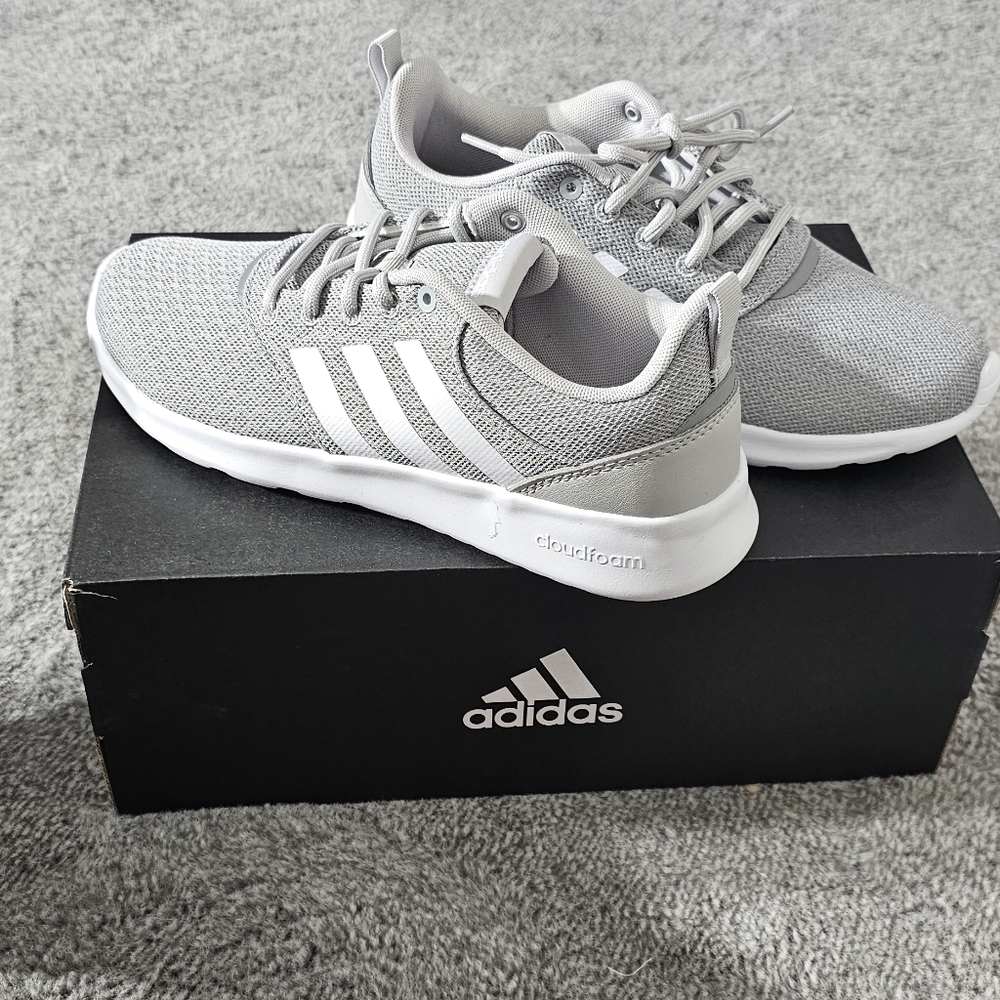 ADIDAS - Picture 3 of 3